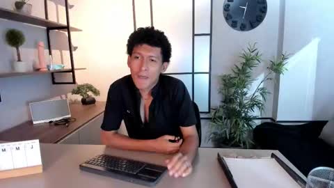 Adrian Ricci online show from October 7, 5:11 am