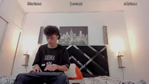 Adrian online show from October 17, 3:54 am