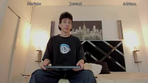 Adrian online show from October 22, 5:00 am