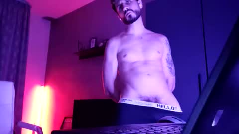 Adriano online show from January 7, 9:31 pm