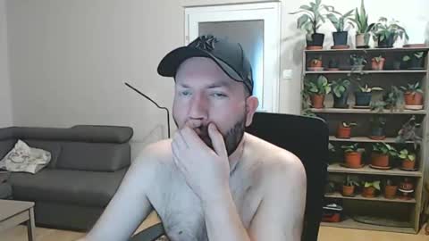 Felix84 online show from November 11, 7:02 am