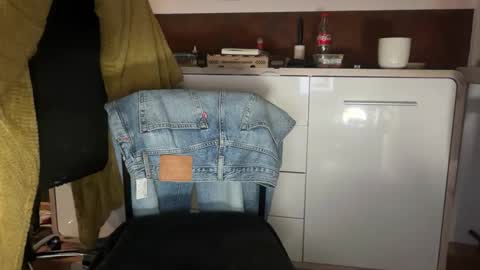 agaitandagain online show from October 26, 1:07 am