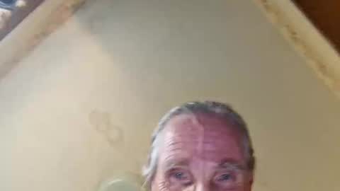 Snapshot of agedhardwood59618233 chatting on September 24, 2:37 pm agedhardwood59618233 online show from September 24, 2:37 pm