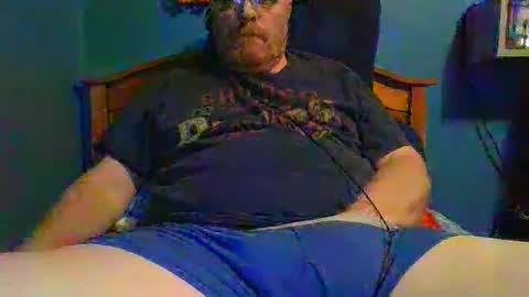 hrnycummer online show from December 9, 9:39 am