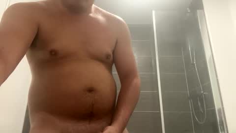 aidan80814 online show from March 28, 4:40 pm