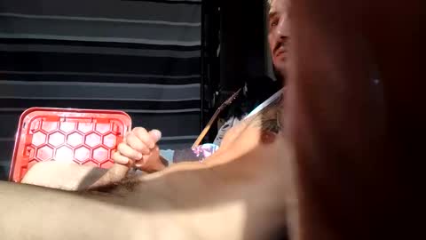 Air online show from November 4, 6:20 pm