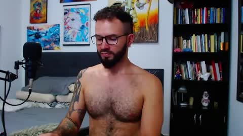 akiles online show from October 7, 10:58 pm