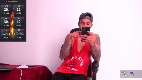 Snapshot of akira_tattoo chatting on March 7, 7:05 pm Akira online show from March 7, 7:05 pm