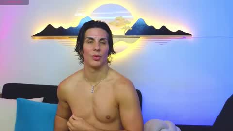 Snapshot of al_miko chatting on October 5, 11:53 pm Al Fox Miko Fortuni online show from October 5, 11:53 pm