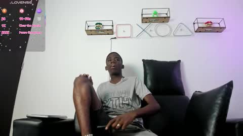 Snapshot of alan_blacke chatting on September 8, 8:41 pm alan_blacke online show from September 8, 8:41 pm