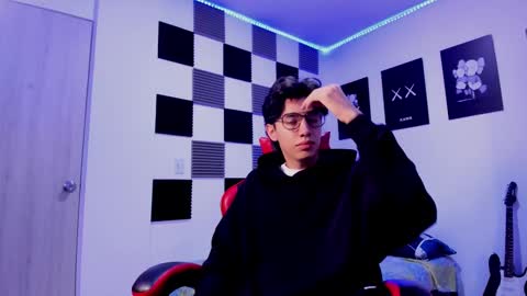 Alan Boy online show from October 10, 11:26 am