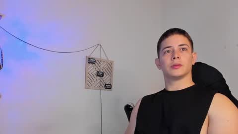 Alan Hadid online show from March 2, 11:39 pm