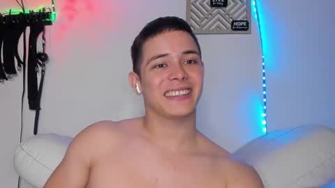 Alan Hadid online show from March 5, 10:55 pm