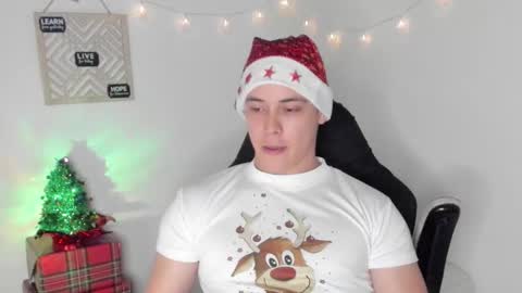 Alan Hadid online show from December 17, 2:23 am