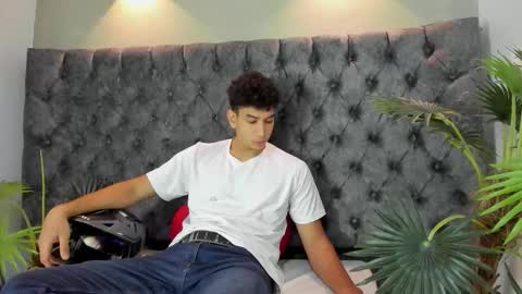 Alan online show from October 23, 1:25 pm