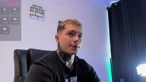 Snapshot of alan_rosee chatting on February 28, 3:26 pm Alan online show from February 28, 3:26 pm
