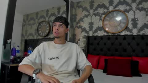 alan_smithy online show from September 24, 6:17 pm