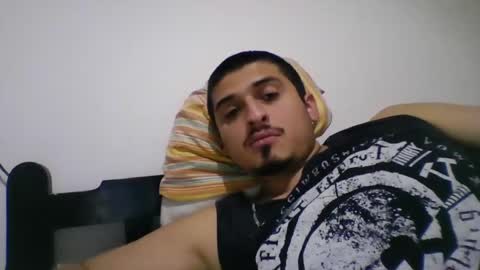 Snapshot of alanargenttt25 chatting on October 14, 10:06 pm alanargenttt25 online show from October 14, 10:06 pm