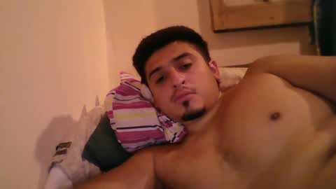 Snapshot of alanargenttt25 chatting on February 6, 11:58 pm alanargenttt25 online show from February 6, 11:58 pm