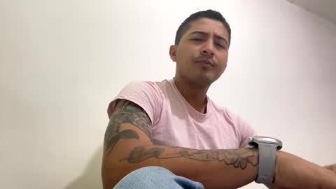 alanj998 online show from January 17, 2:47 am