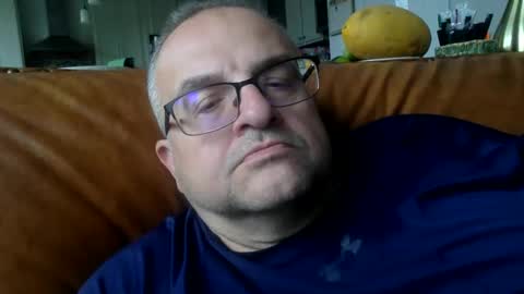 alankrieski1174 online show from October 26, 1:57 pm