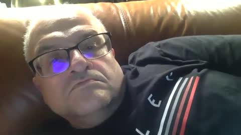 alankrieski1174 online show from October 1, 5:55 am