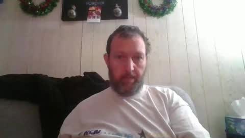 Snapshot of alberik2316 chatting on January 7, 12:24 am Alberik online show from January 7, 12:24 am