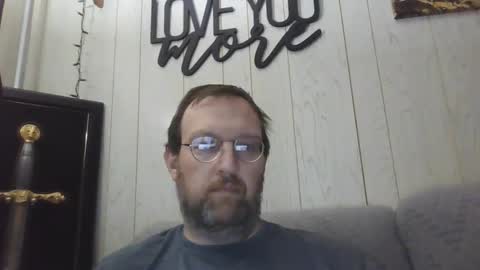 Snapshot of alberik2316 chatting on February 12, 1:09 am Alberik online show from February 12, 1:09 am