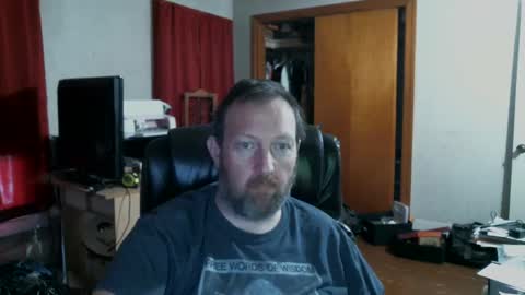Snapshot of alberik2316 chatting on January 5, 8:10 pm Alberik online show from January 5, 8:10 pm