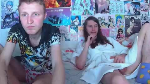 Albert You can ------------ support me at  online show from November 9, 7:51 pm