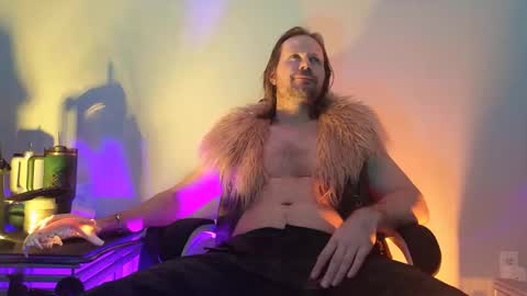 albinoadonis online show from November 1, 4:05 am