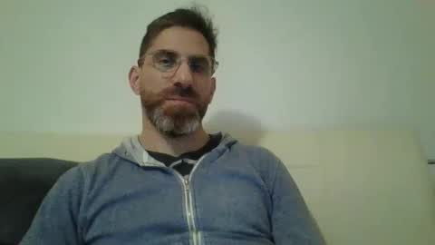Snapshot of alcatrazcage chatting on January 16, 9:51 pm Alcatrazcage online show from January 16, 9:51 pm