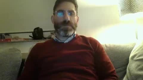 Snapshot of alcatrazcage chatting on December 7, 10:17 pm Alcatrazcage online show from December 7, 10:17 pm