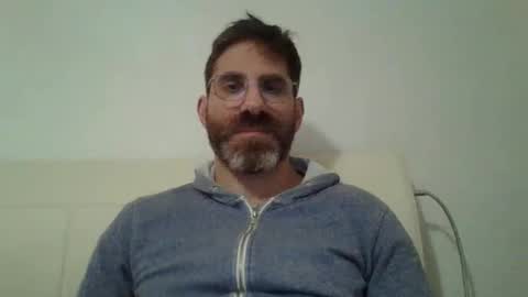 Snapshot of alcatrazcage chatting on March 11, 9:15 pm Alcatrazcage online show from March 11, 9:15 pm