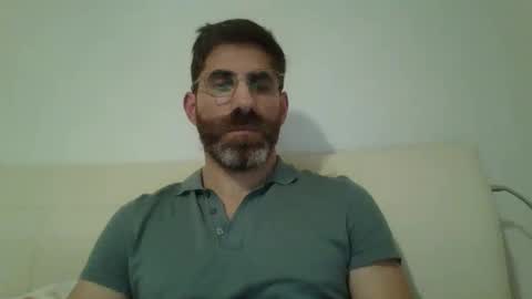 Snapshot of alcatrazcage chatting on December 19, 9:17 pm Alcatrazcage online show from December 19, 9:17 pm