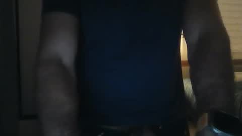 Maximo online show from November 15, 4:47 am