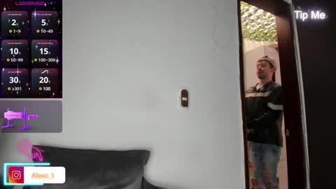 ALEC ANDREWS online show from January 25, 7:07 pm