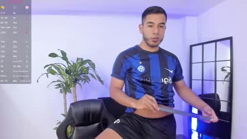 A L E X online show from March 1, 5:40 am