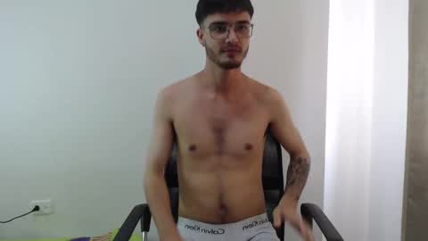 aleex_miller online show from September 15, 2:40 pm