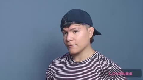 Alejandro G online show from November 20, 1:21 pm