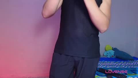 Alejandro G online show from November 2, 2:38 am