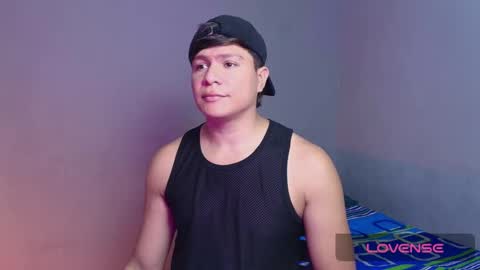 Alejandro G online show from November 9, 1:59 pm