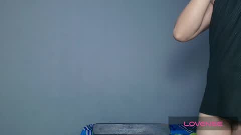 Alejandro G online show from October 18, 12:32 pm