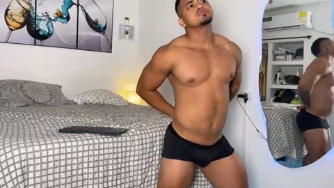 Alejo online show from October 8, 4:28 am