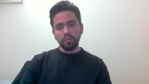 alejo_shy online show from October 18, 9:31 pm