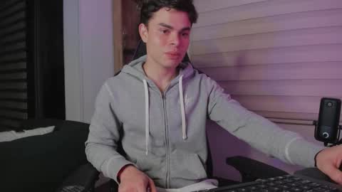 ONLYFANS Alejoo twink online show from February 18, 2:21 am