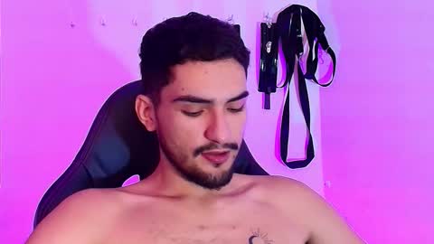 Alek online show from October 3, 3:55 am