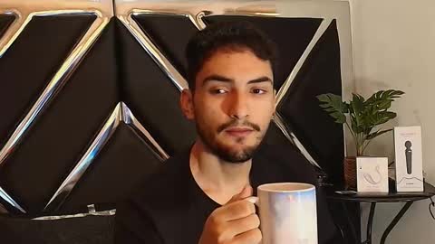 Alek online show from September 30, 4:51 am