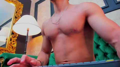 Alessandro King online show from February 12, 12:12 pm