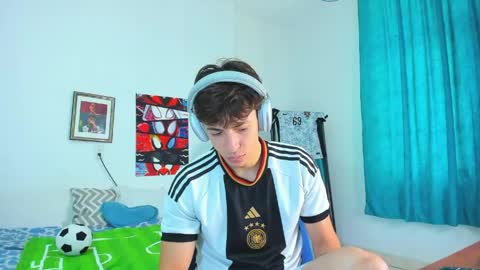 Alessandro Dybala online show from June 2, 12:28 pm